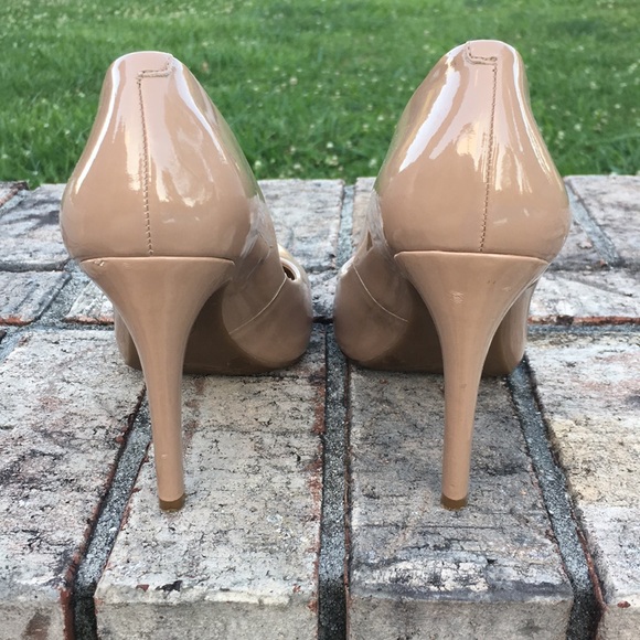 Jessica Simpson heels - Picture 2 of 8